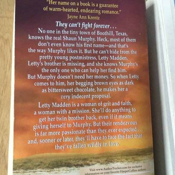 Pair Of Romance Novels Pocket books Macomber Thayer - Picture 3 of 4